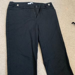 True black cropped Capri pants! EUC